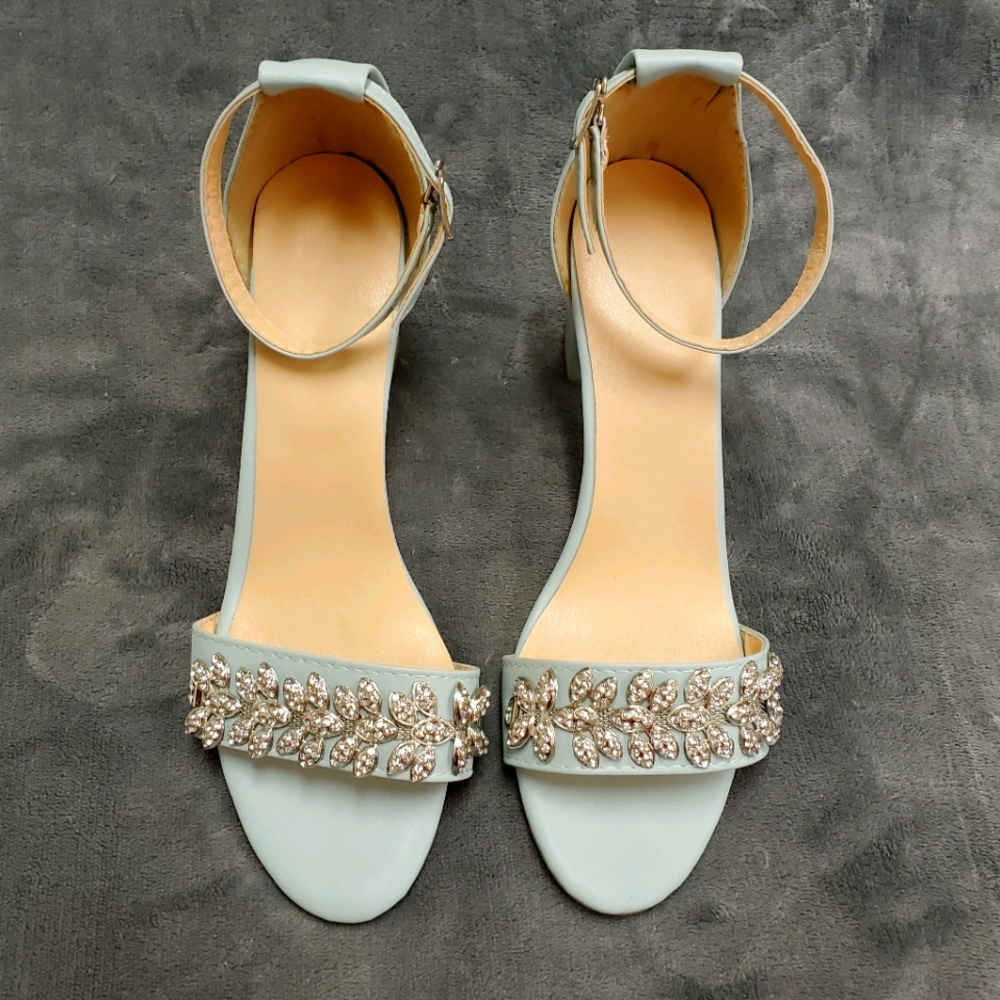 Elegant Wedding Pumps